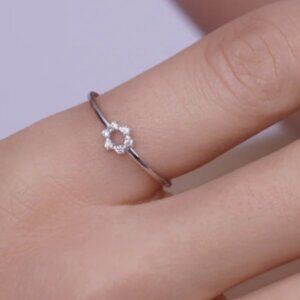 Sterling Silver 925 Rhodium Plated Minimalist Flower Clear CZ 1.2mm Band Ring